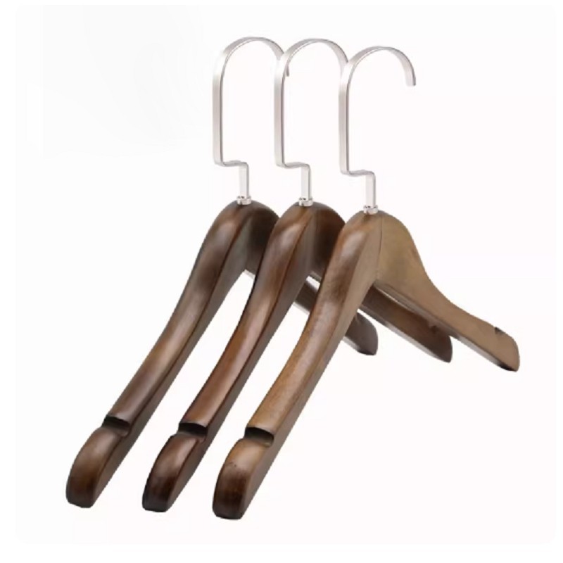 Quality Wooden Hangers factory